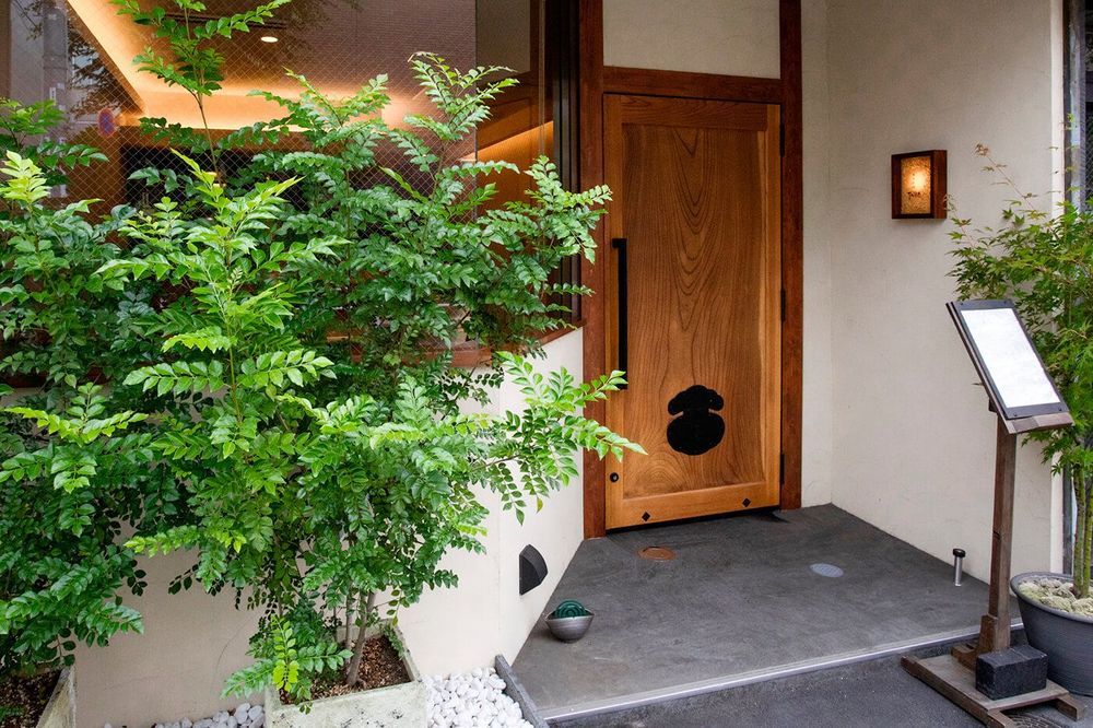 日本料理TAIKOの店内